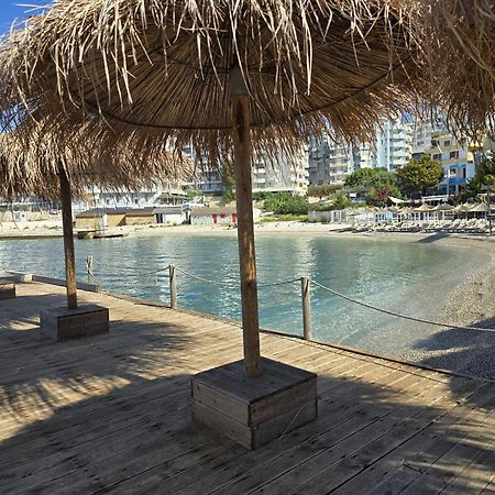 Svein Apartment Sarande Luaran gambar